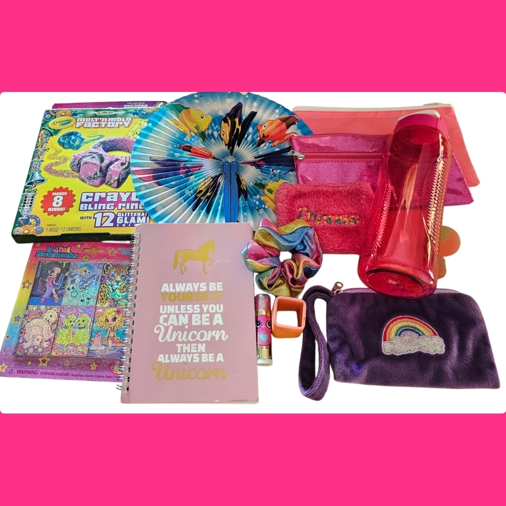 Unicorn-Themed Lifestyle and Accessory 14 Piece Set